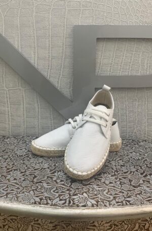 Esparteñas de niño en piel