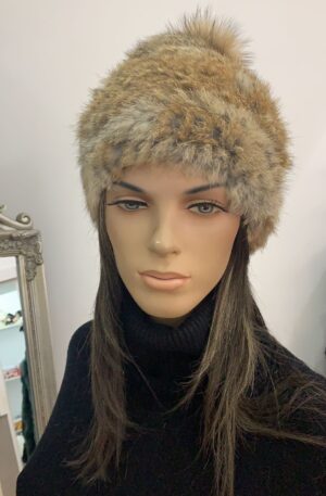 Gorro de piel de conejo