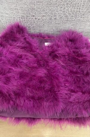 Estola de pelo de avestruz color buganvilla