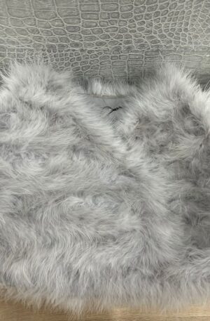 Estola de pelo de avestruz color plata