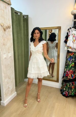 Vestido ibicenco blanco corto con volante Isla