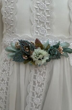 Broche para la cintura o el pelo de Comunion verde agua